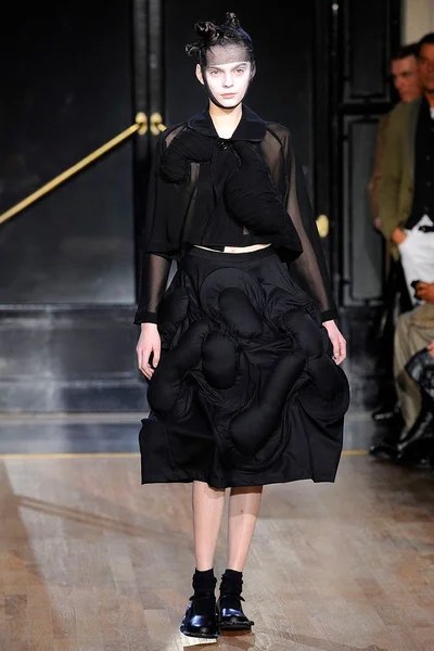 Look 14